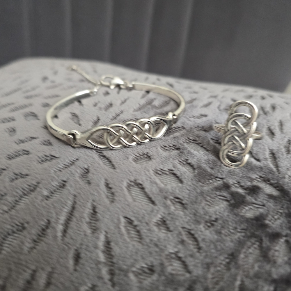 Brighton Silver Interlock  Celtic Knot Bracelet and Ring Set